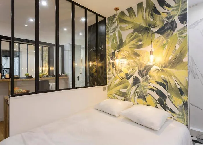 Fabulous Comfortable With Updated Finishes And Design Next To Champ De Mars Apartamento *