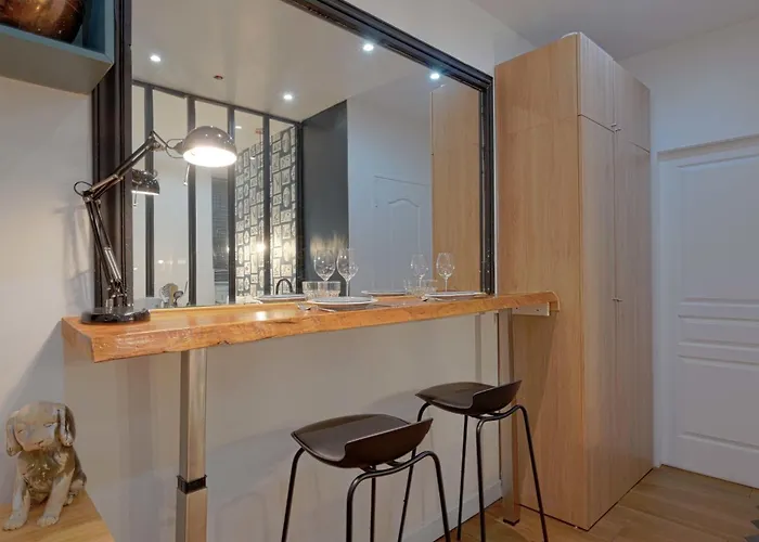 Fabulous Comfortable With Updated Finishes And Design Next To Champ De Mars * París