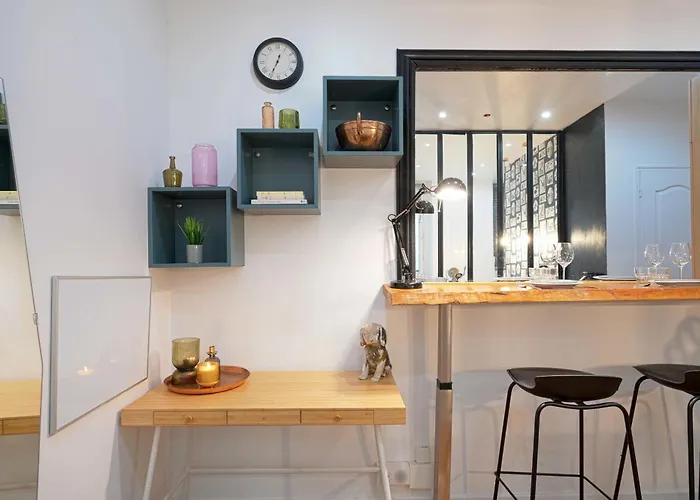Fabulous Comfortable With Updated Finishes And Design Next To Champ De Mars Apartamento París